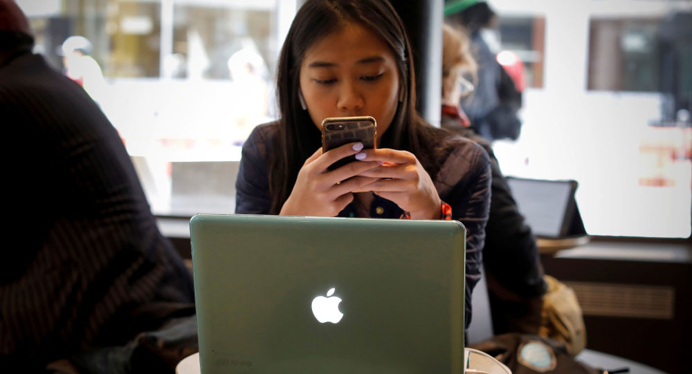 إغلاق متاجر أبل في الصين بسبب