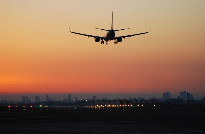 وصول طائرة أممية تقل مرضى من