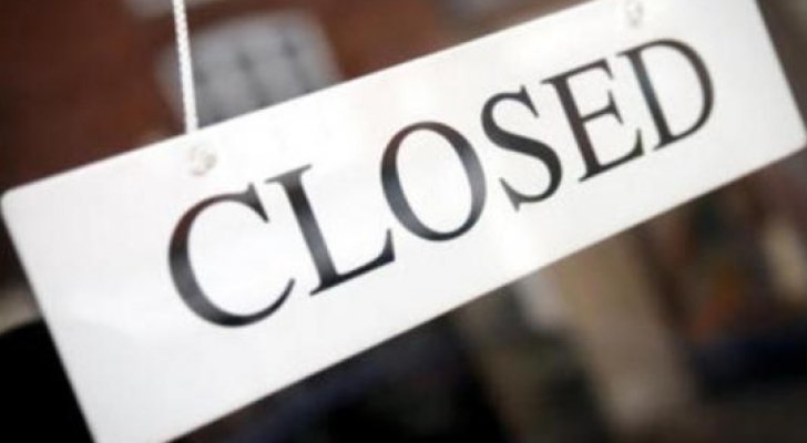 روسيا: إغلاق صيدليات رفعت أسعار الكمامات