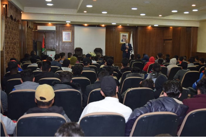 العريان يؤكد الشراكة بين القطاعين العام