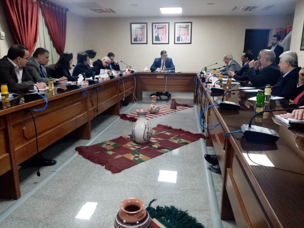 البطاينة يفكر بإجراء نهج بمؤسسة التدريب