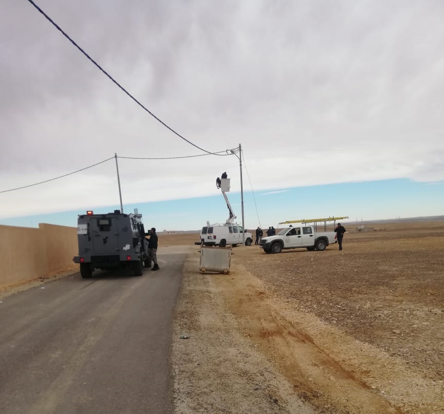 توزيع الكهرباء توضح ملابسات حملة إزالة