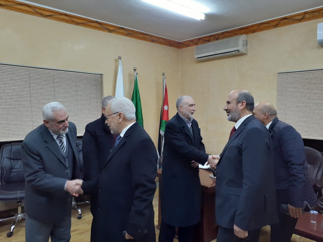 رئيس البرلمان التونسي راشد الغنوشي يزور