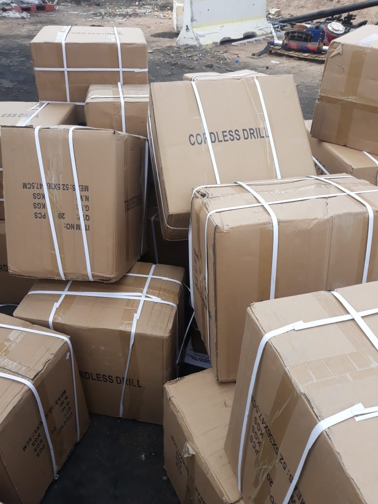 الجمارك تحبط تهريب 41600 كروز دخان