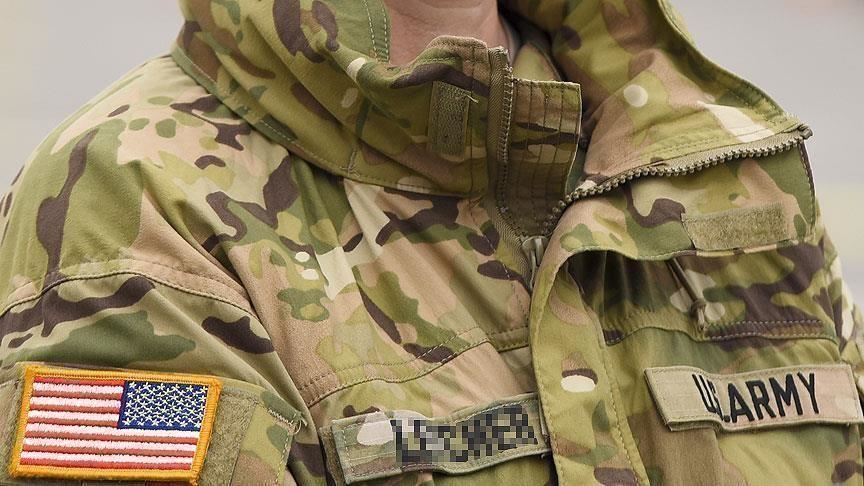 فضيحة بالبحرية الأميركية.. عسكري يوقع بـ3