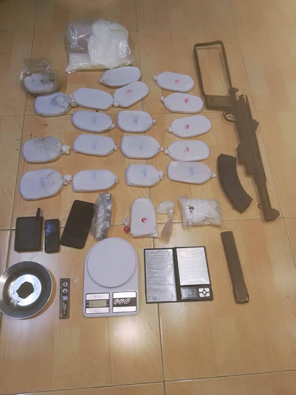 القبض على 9 من مروجي المخدرات