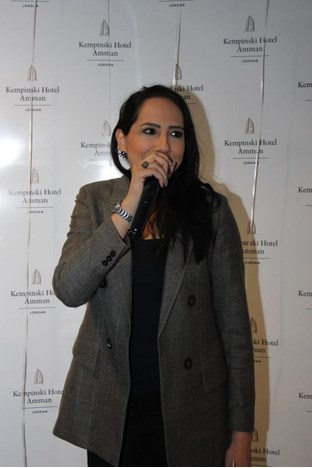 شهد الزبيدي تحصل على جائزة أفضل