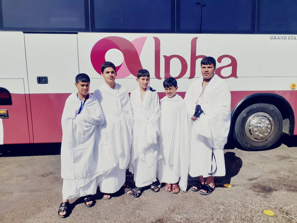 قافلة منظمة المساعدات الإسلامية البريطانية تصل