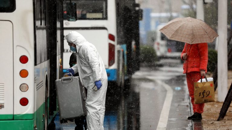 ”صندوق النقد“: كورونا المستجد قد يضر