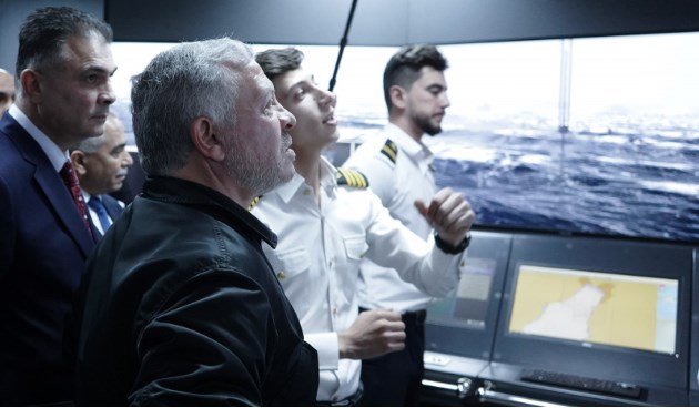 الملك يفتتح مركز العقبة للتعليم والتدريب