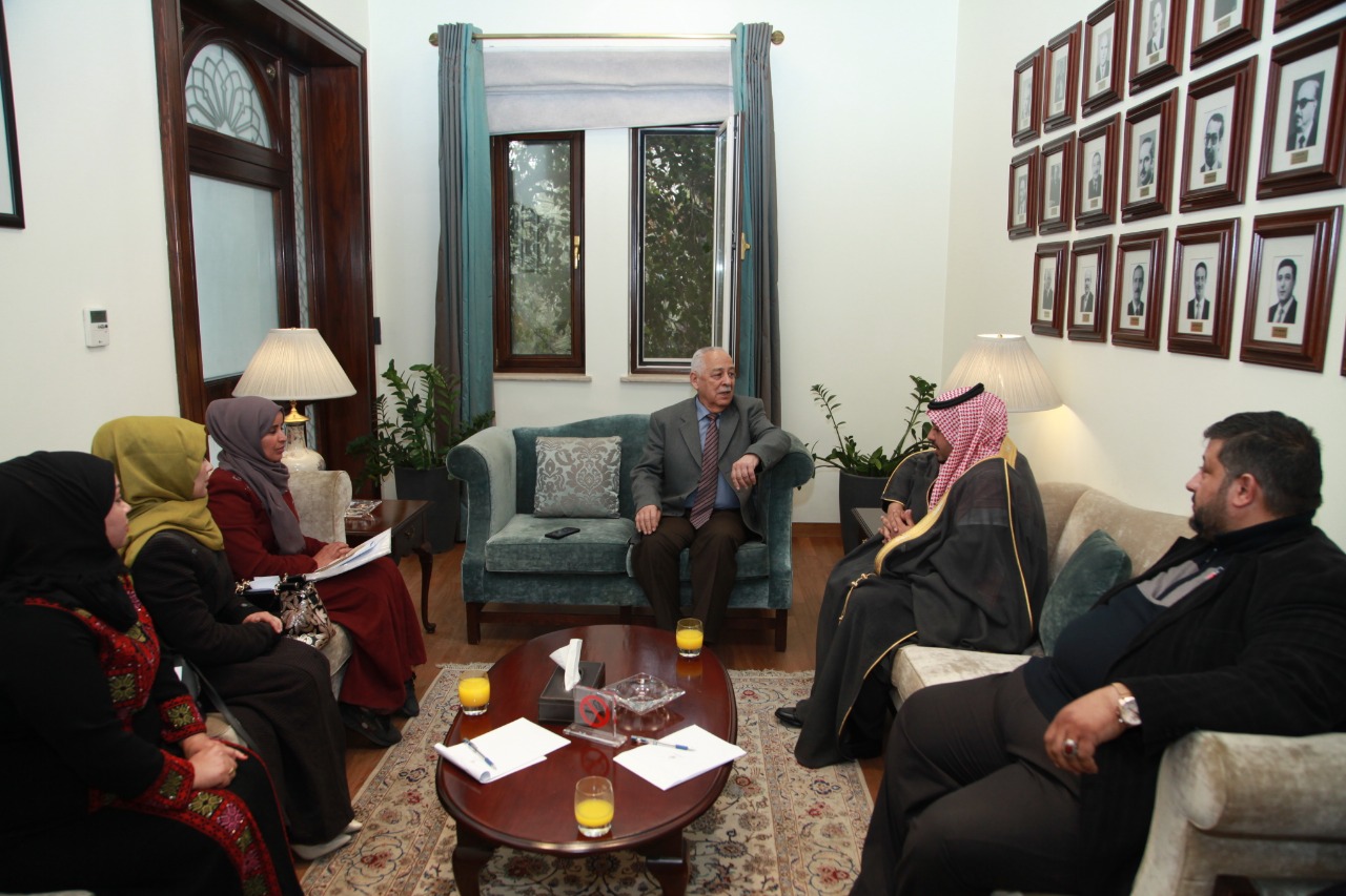 العيسوي يستقبل عددا من الوفود المحلية..