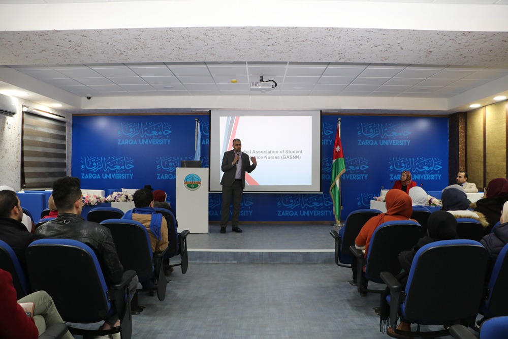 وفد من المنظمة الدولية لطلاب التمريض