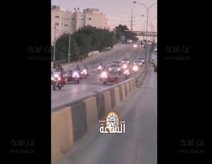 شاهدوا.. موكب الملك والشيخ تميم يخترق