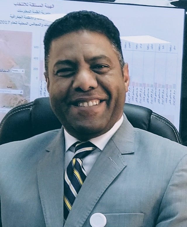 العشوش يكتب: تطوير الذات.. مهمة ليست