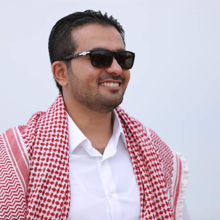 عدي الشعراء،،، مبروك التخرج