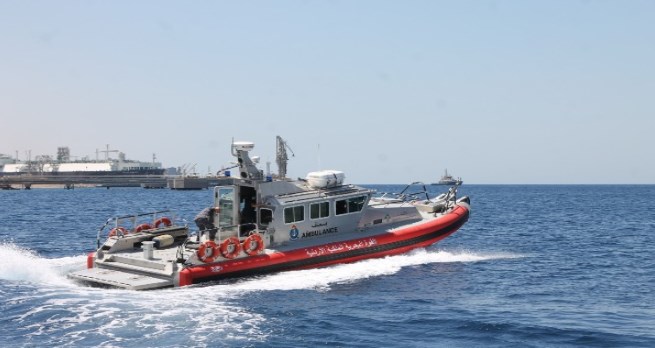 القوة البحرية والزوارق الملكية تتفقد سلامة