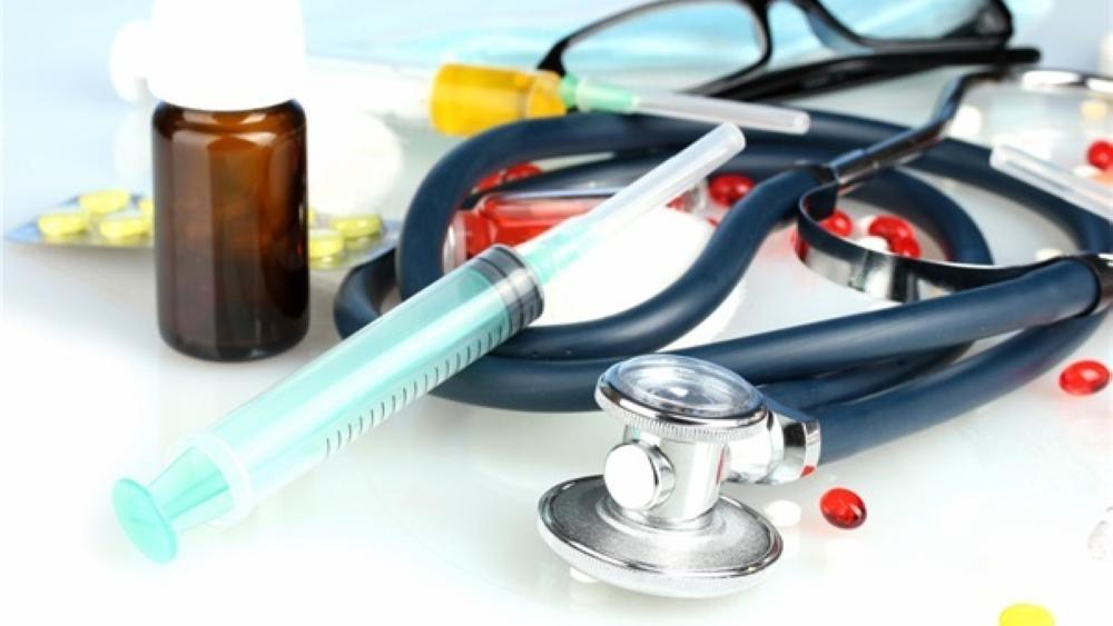 نقابة المواد الطبية تؤكد توفر المستهلكات