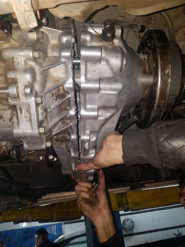 احباط تهريب 320 الف حبة مخدرة