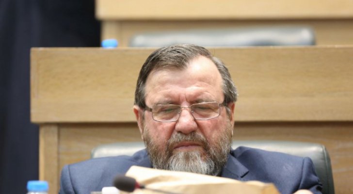 الشيشاني ينتقد استخفاف الحكومة بأسئلة النواب