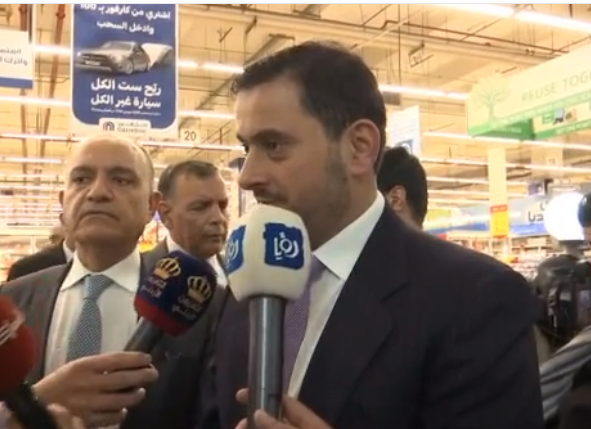 وزراء الصحة والصناعة والاعلام يتفقدون ’المول‘