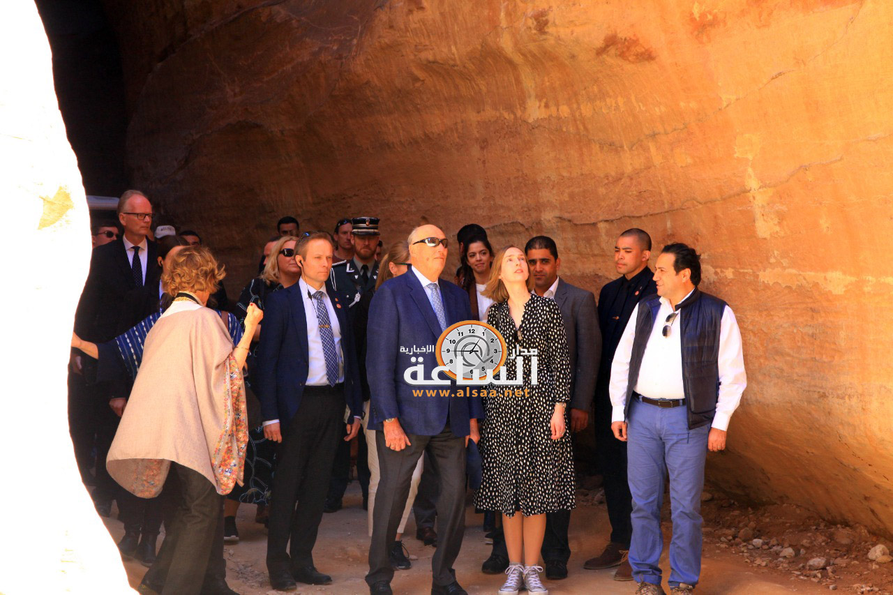 شاهد.. ملك النرويج هارالد الخامس والملكة