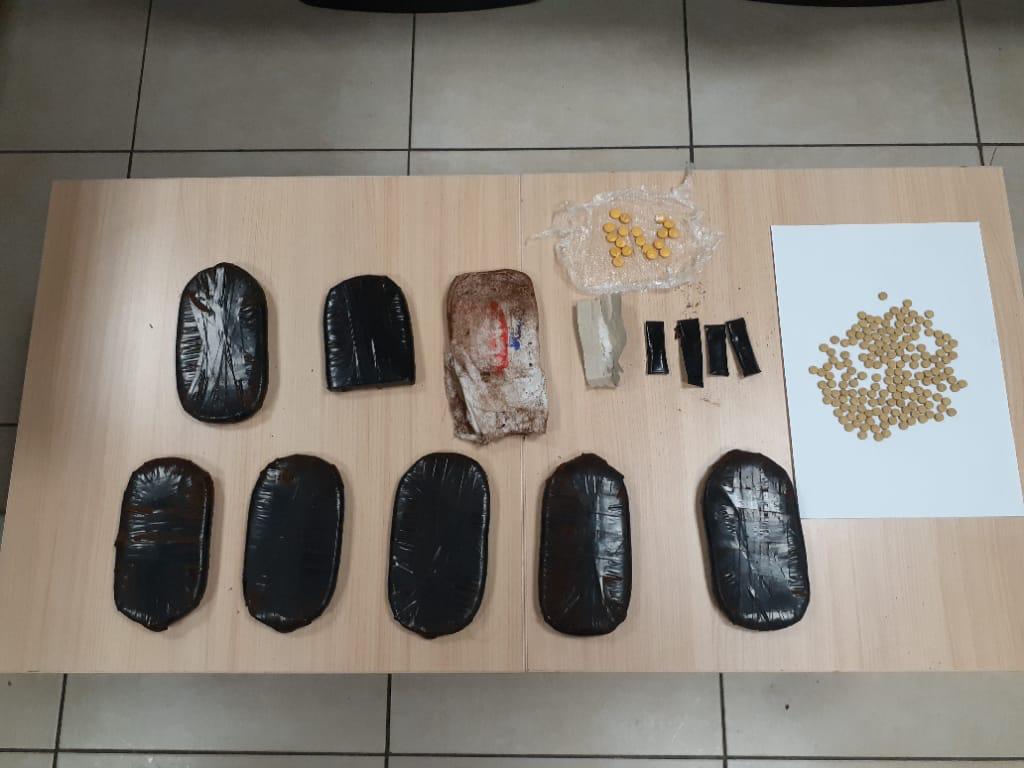 ضبط كميات من مادة الحشيش والافيون