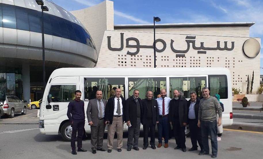 موظفو ضريبة الدخل يتسوقون في ستي