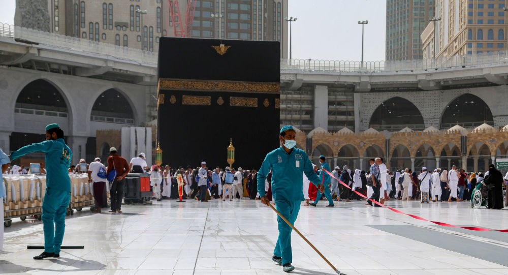 السعودية : إغلاق الحرمين الشريفين بعد