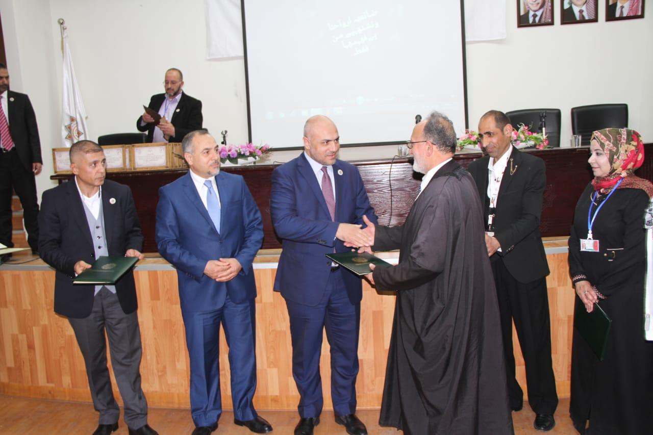 وائل عربيات: على الجامعات تأهيل جيل