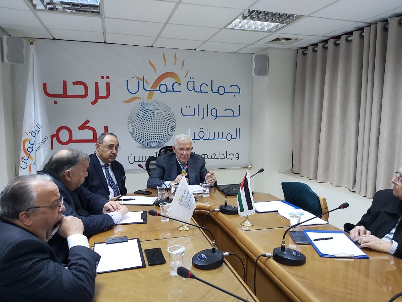 أنيس القاسم من جماعة عمان: صفقة