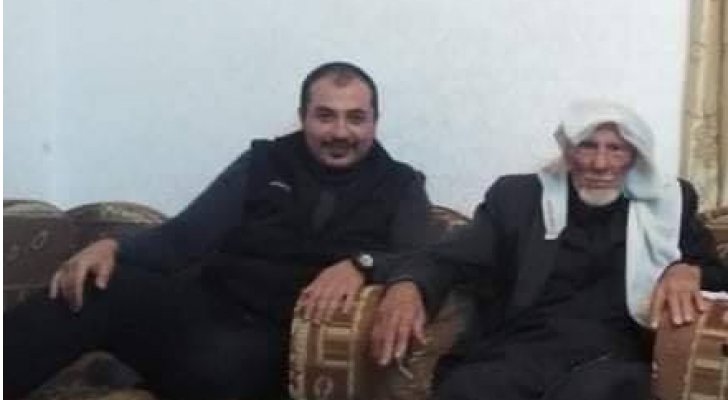 أول خطوبة لمسن أردني في عمر