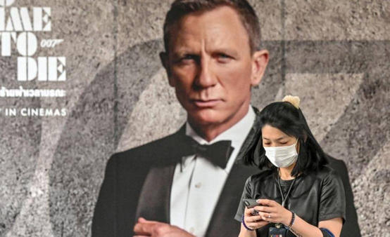 فيروس كورونا يهدد هوليوود