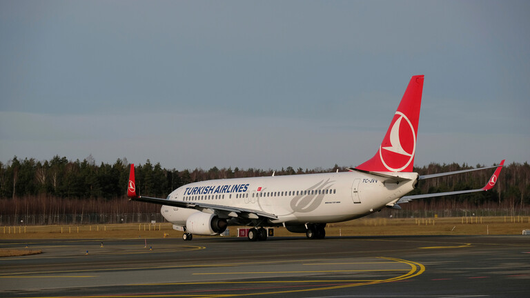 هبوط اضطراري لطائرة تركية في مطار