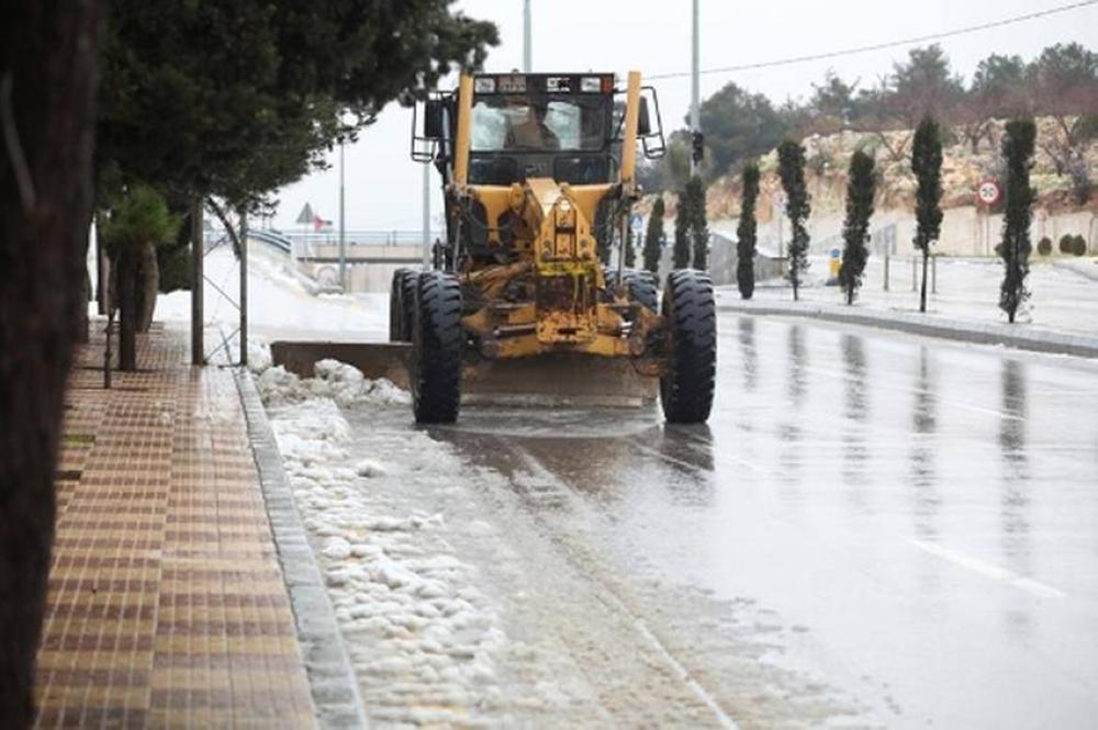 وزارة الأشغال تعلن الطوارئ القصوى الخميس