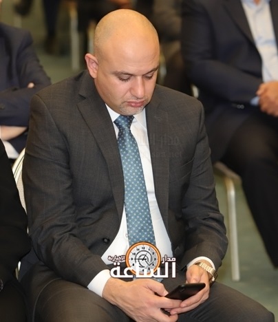 ما قصة المكالمة الليلية بين عمر