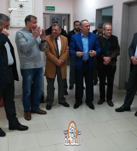 شاهد.. لحظة خروج المصاب الأردني الوحيد