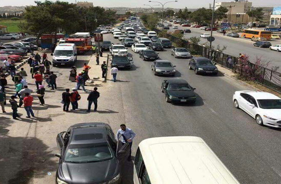 دهس فتاة امام جامعة عمان الاهلية