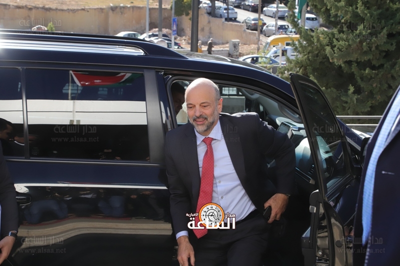 الرزاز: نحمد الله على سلامة محمد