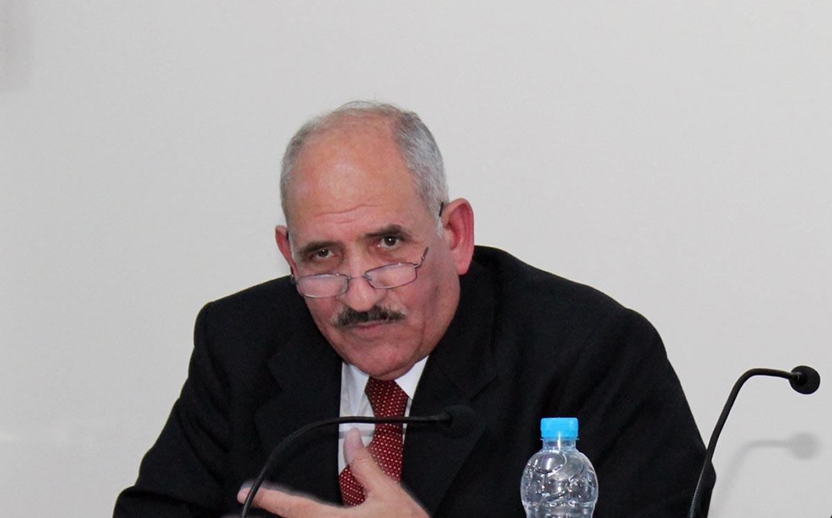 الذنيبات ينهي أزمة موظفي ’الأسمدة‘