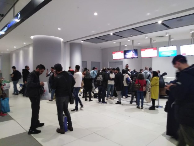عشرات الاردنيين عالقون في مطار اسطنبول