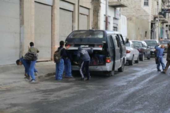 حملات أمنية مكثفة على باصات نقل