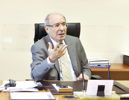 الحوراني يحيل نفسه للتقاعد