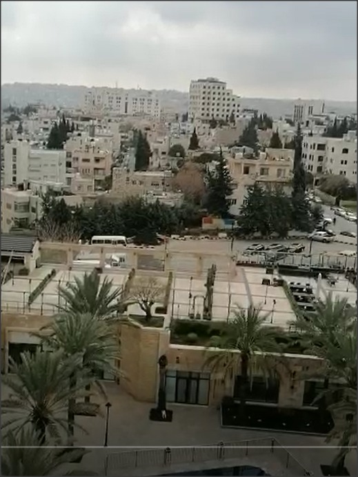 بالفيديو.. عراقي محجور في الاردن يكشف