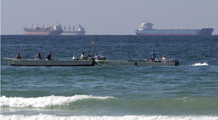 وقف حركة نقل المسافرين من نويبع