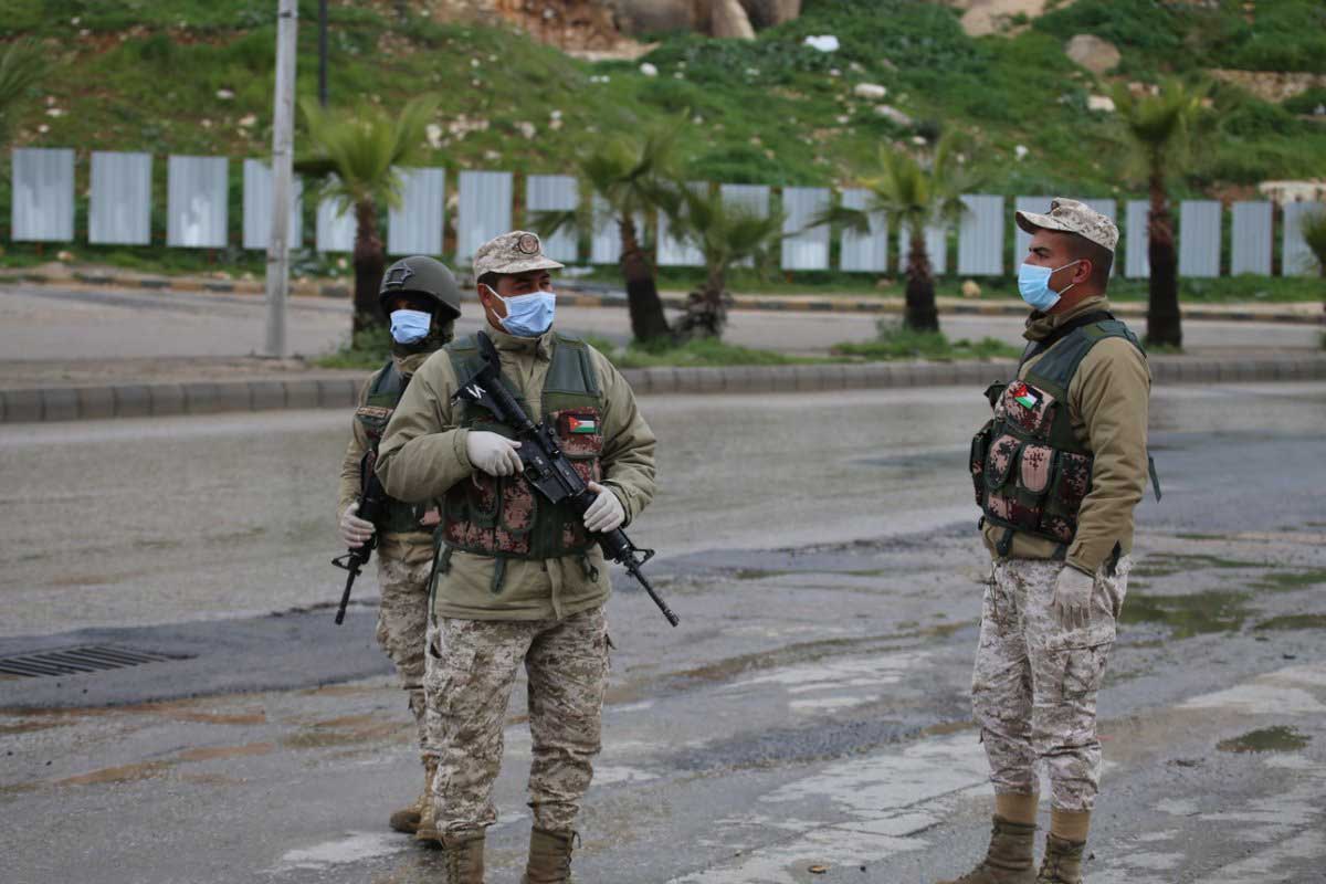 بدء سريان إغلاق منافذ العاصمة والمحافظات