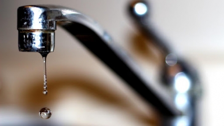 المياه تعيد الخدمة لكل من تقل