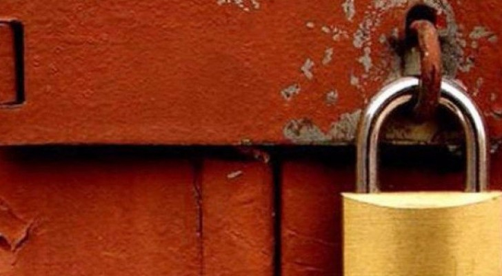 جرش: اغلاق 6 محلات تجارية مخالفة