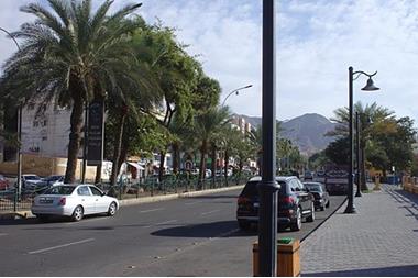 الاعلان عن آلية توزيع الخبز والماء