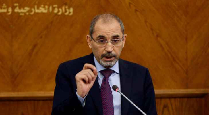 الصفدي يدعو المغتربين الاردنيين الى الالتزام