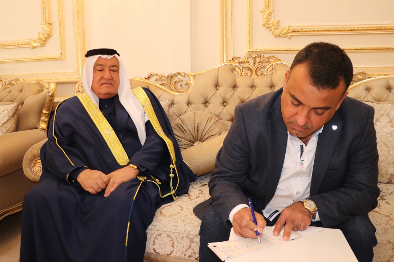 من هو المستثمر العراقي الذي تبرع